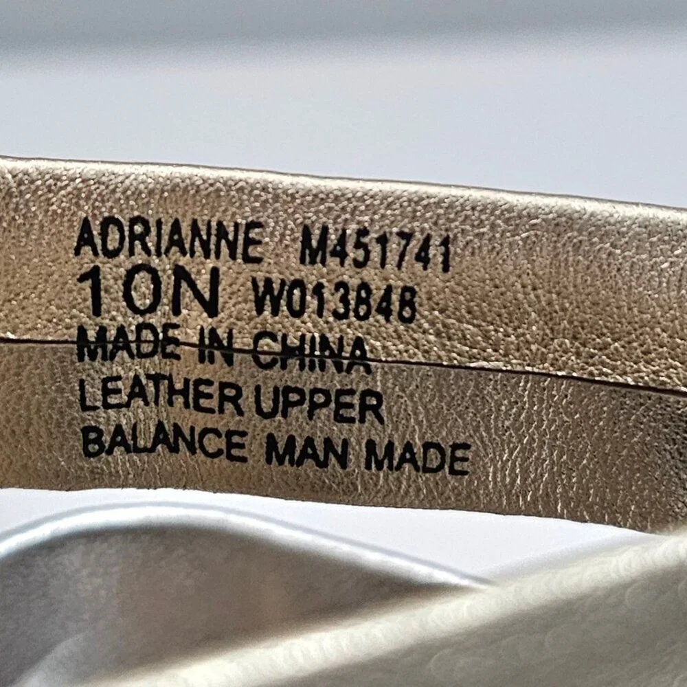 Munro Adrianne Metallic Strappy Sandal Womens 10 NARROW Taupe Leather Slide
